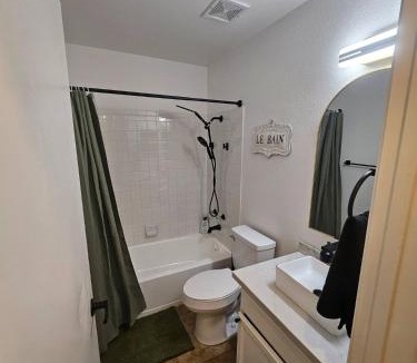 Spring Valley House | Tropical Boho 3 bdrm house wpool