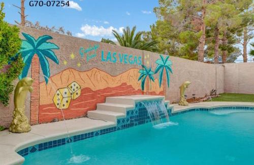 Las Vegas House | Mirage Pool House - Heart of LV, Swimming Pool, Games, heavenly relaxation