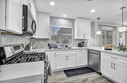 Green Valley House | Vegas Haven Pool Spa Game Room