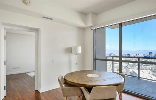 Gateway District Apartment | One Bedroom High Rise Residence with City Views
