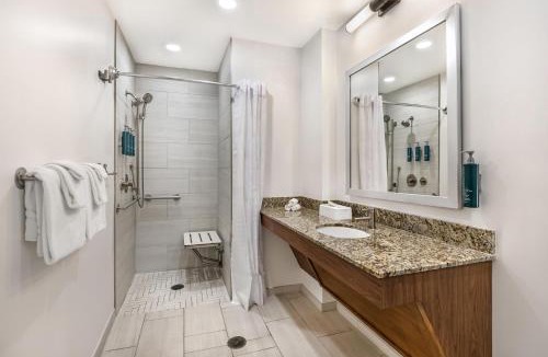 Enterprise Resort | Hilton Vacation Club Cancun Resort Las Vegas