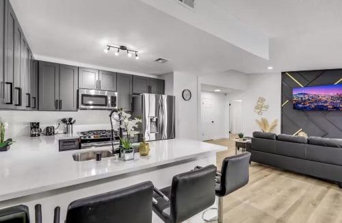 Chinatown House | Vegas Poolside Escape by StayLage