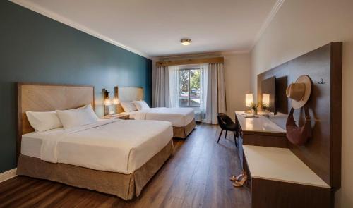 Los Serranos Hotel | Ayres Hotel Chino Hills Ontario