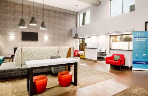 Whitney Ranch Hotel | Hampton Inn & Suites Las Vegas-Henderson
