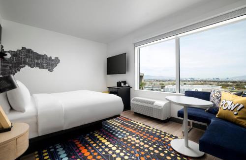 Southfork Hotel | Aloft by Marriott Henderson