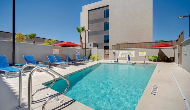 Home2 Suites By Hilton Las Vegas North