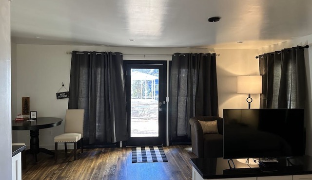 Bespoke Inn Flagstaff