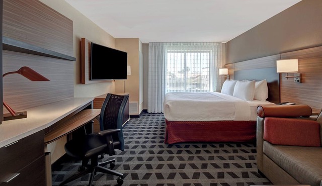 TownePlace Suites by Marriott Las Vegas Airport South