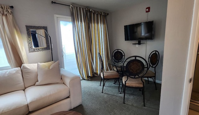 The Sky View Inn