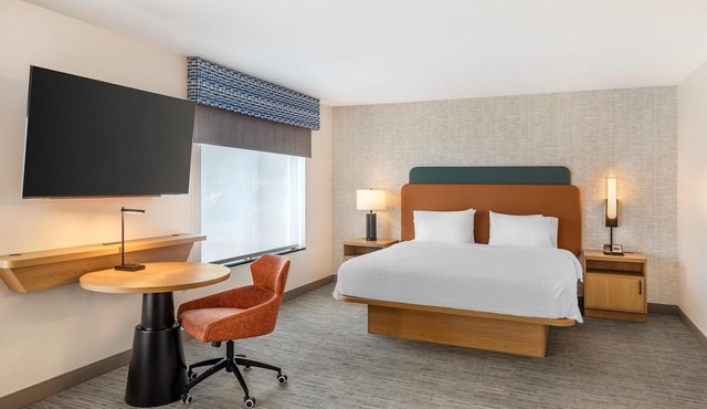 Hampton Inn & Suites Moreno Valley