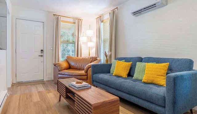 Charming Family 2BR Midtown Reno - Pets Welcome