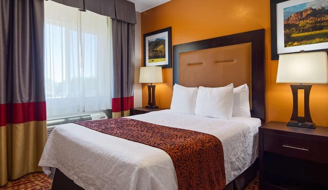 Best Western Plus Zion West Hotel