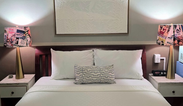 Harry's Man Cave: The New Star Motel Experience