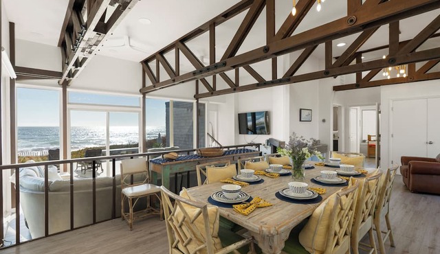 Amazing House On The Beach!