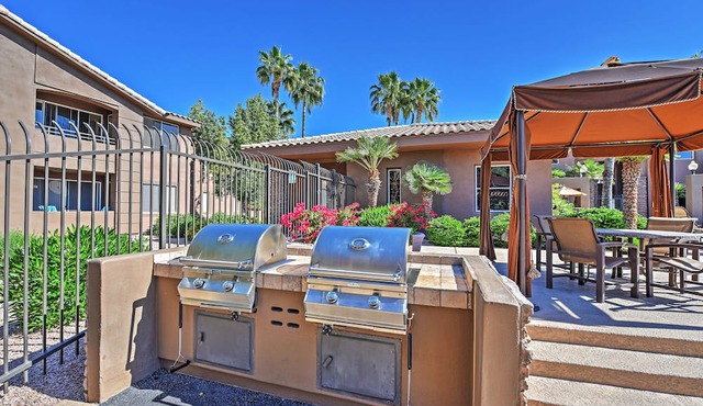 < 1 Mi to Scottsdale Quarter! Resort Condo w/Pool