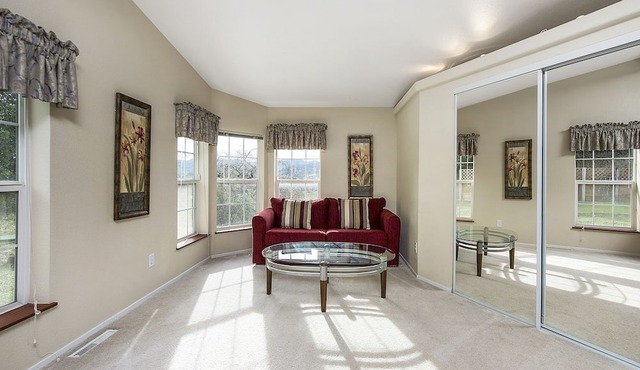 Hillside Views, Alexander Valley, pool, spa, fire pit, bbq for 10