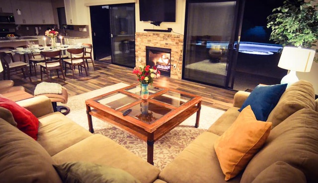 Welcome to your private Tranquil Desert Oasis! Near El Paseo & Living Desert.
