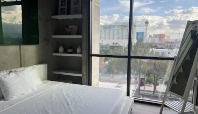 Balcony Luxury High Rise Downtown Fremont Casinos