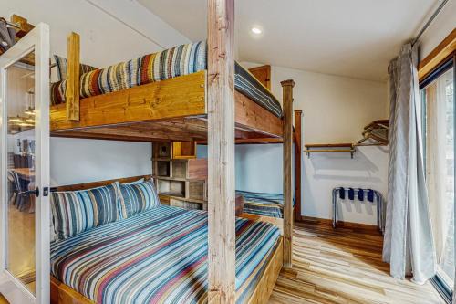 Hidden Lodge