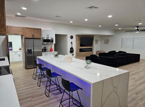 Luxury Mansion on a Budget - Click to find out more!