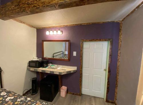 Manzanita Suite