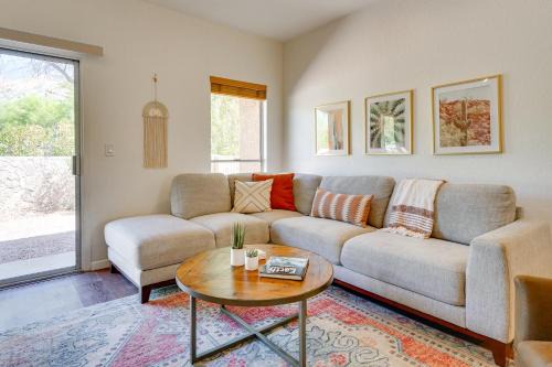 Tucson Foothills Oasis Near Hiking Trails!